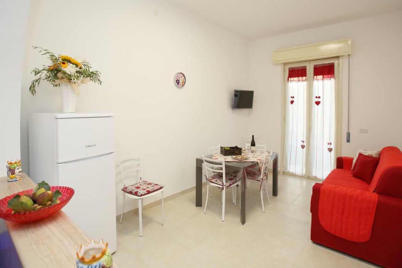 La Casa Di Cristina Apartamento Avola Exterior foto